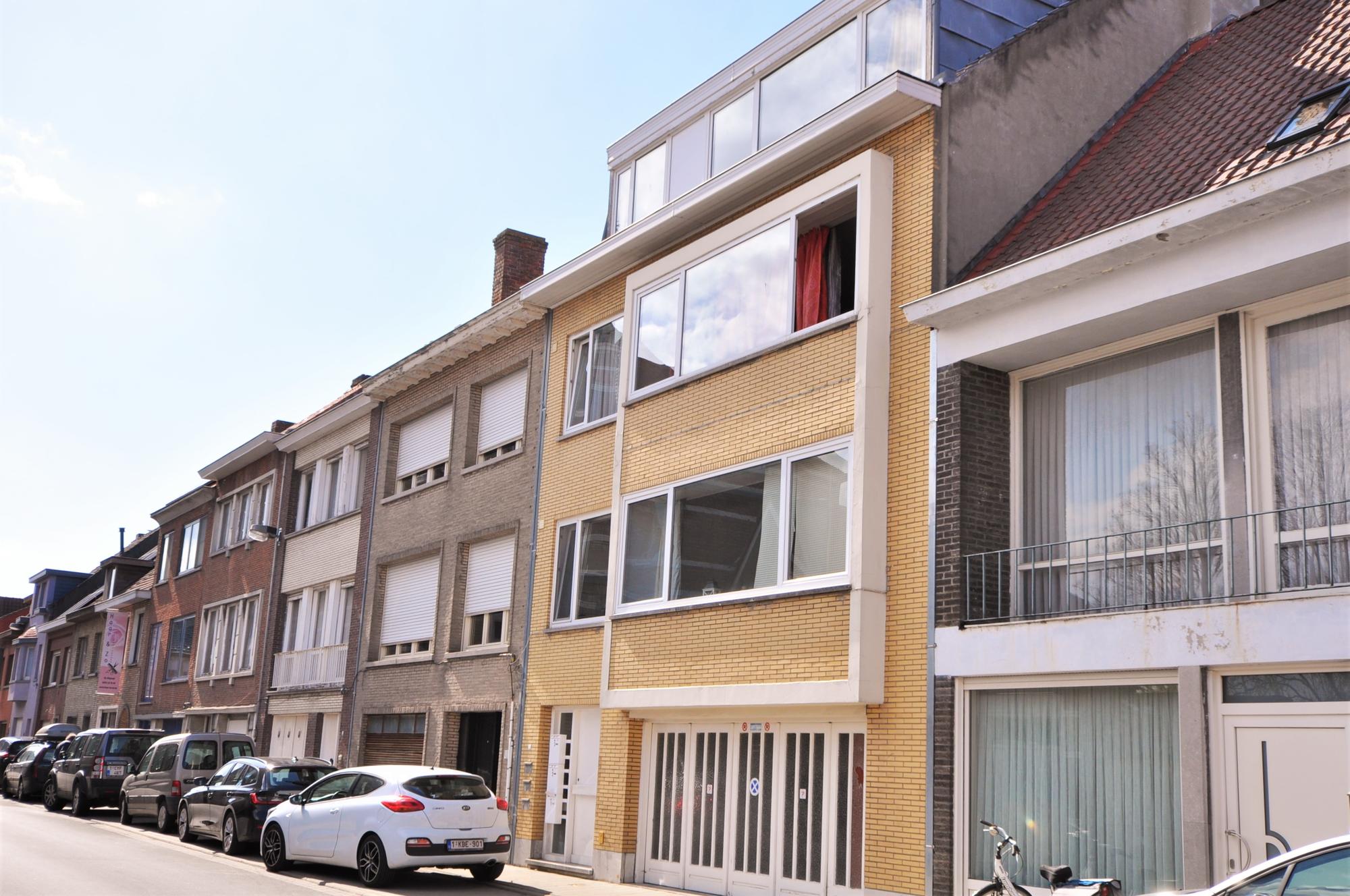 woning in marcus laurinstraat Sint-Kruis opbrengsteigendom